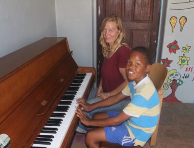 The disobedient Khalifa and the piano (story told by Mathilde / piano teacher)